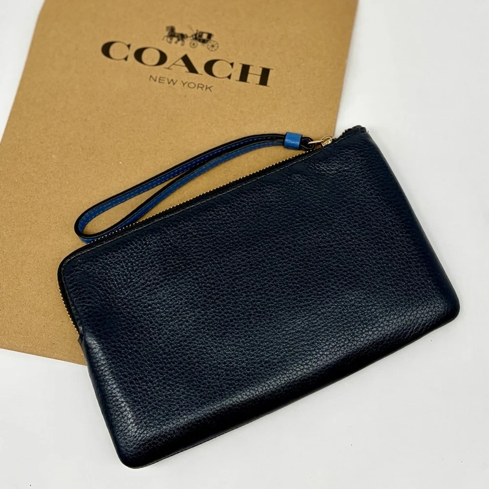 Coach Large Corner Zip Wristlet Wallet With Horse And Carriage Navy